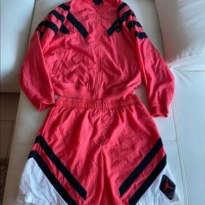 New Jordan infrared tracksuit size Large